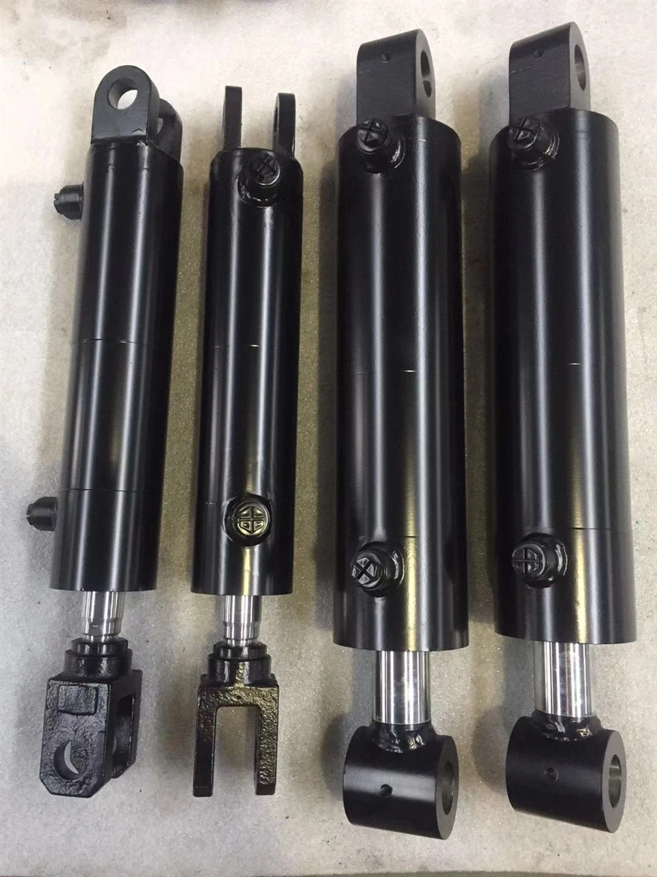 Xi lanh thủy lực nông nghiệp